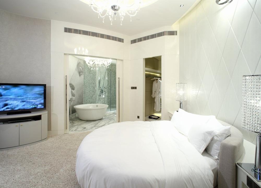 Hilton Shanghai City Center -Steps From Iconic Landmarks Wukang Mansion And Jing'An Temple Rum bild