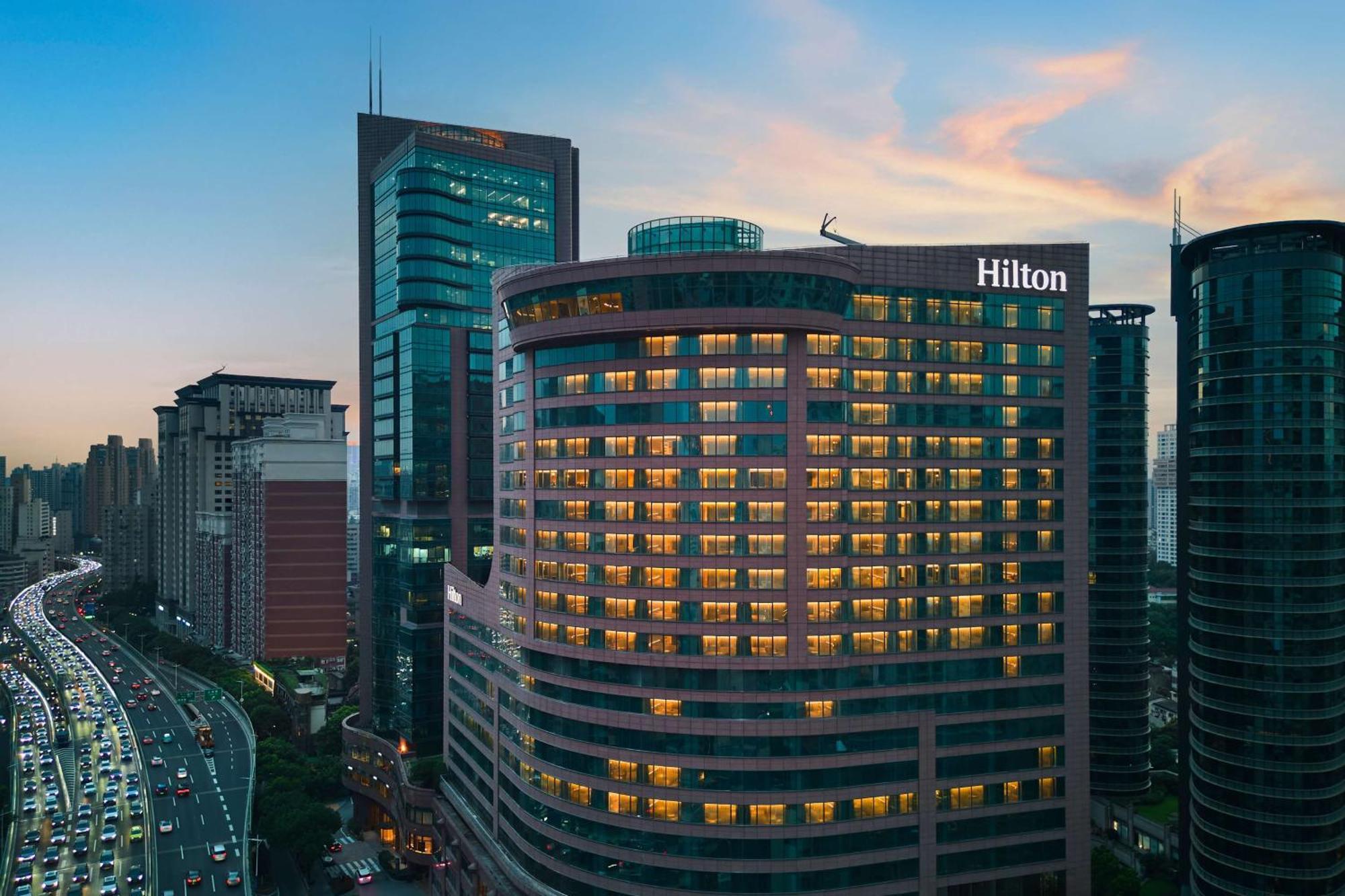 Hilton Shanghai City Center -Steps From Iconic Landmarks Wukang Mansion And Jing'An Temple Exteriör bild