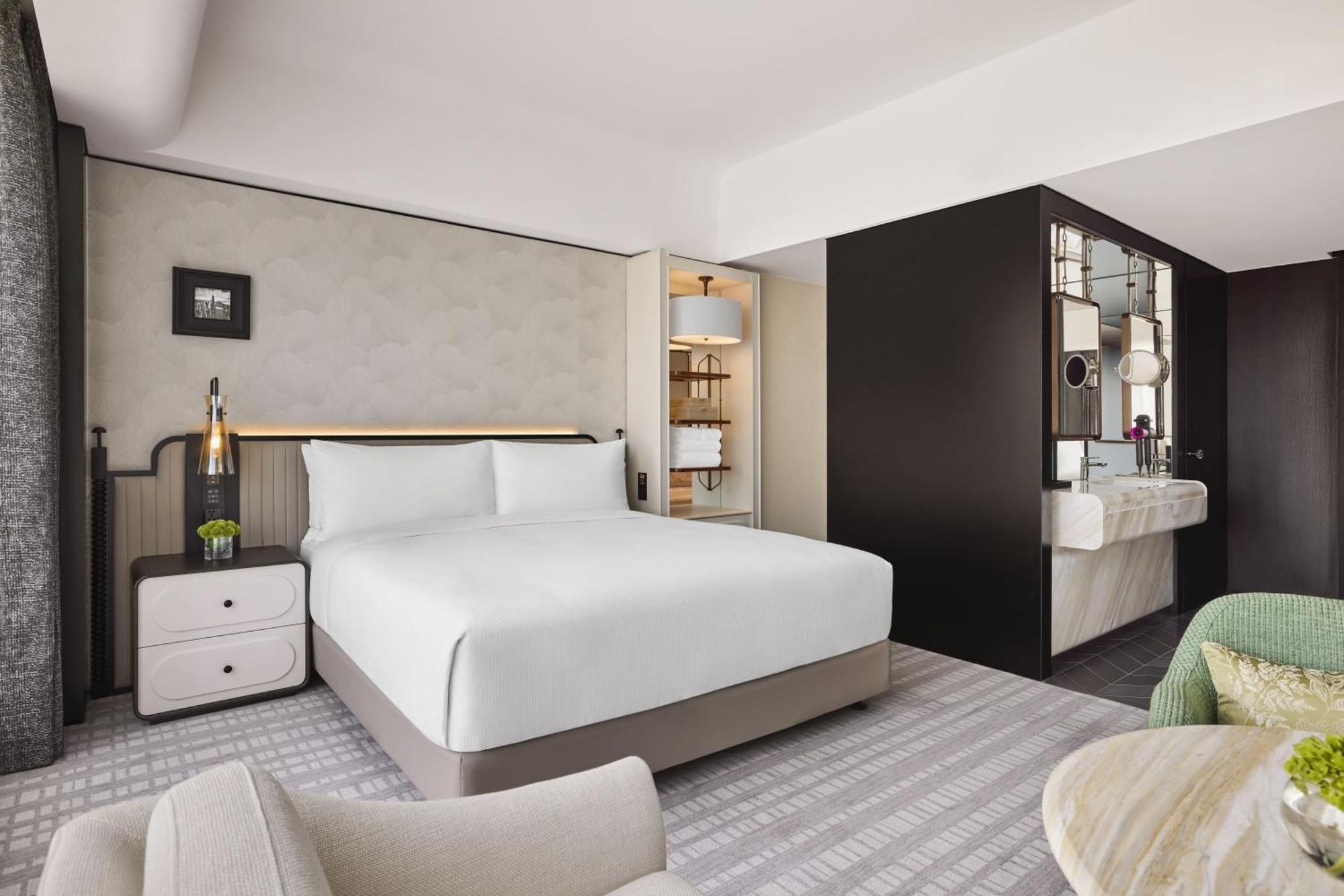 Hilton Shanghai City Center -Steps From Iconic Landmarks Wukang Mansion And Jing'An Temple Exteriör bild